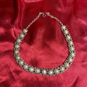 Cultured Pearls in Silver Necklace 16-17” EC